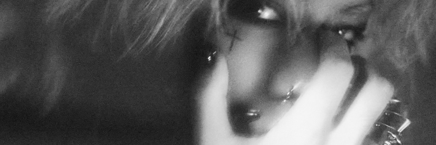 ByAllyu🍑🍒 banner