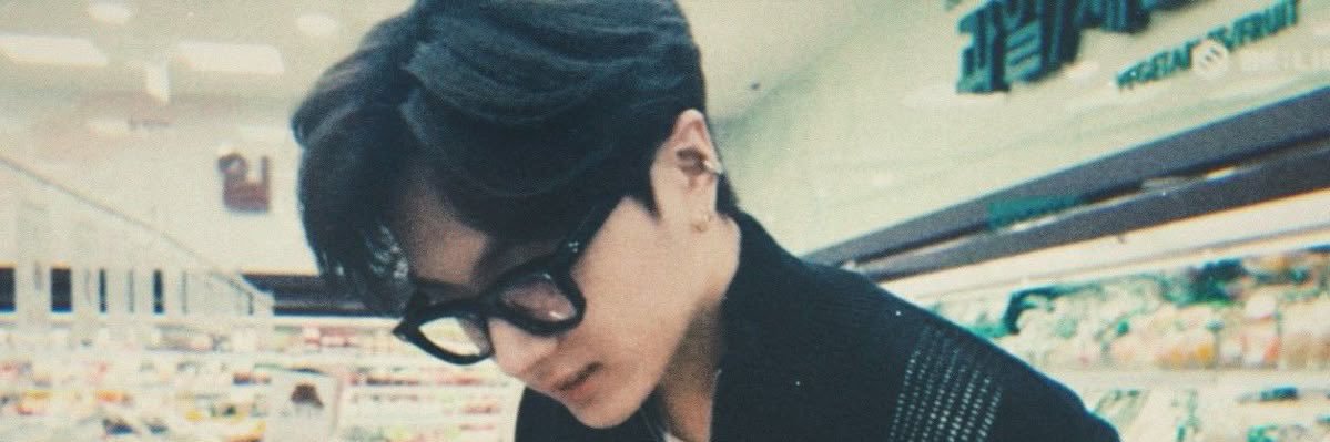 ri banner