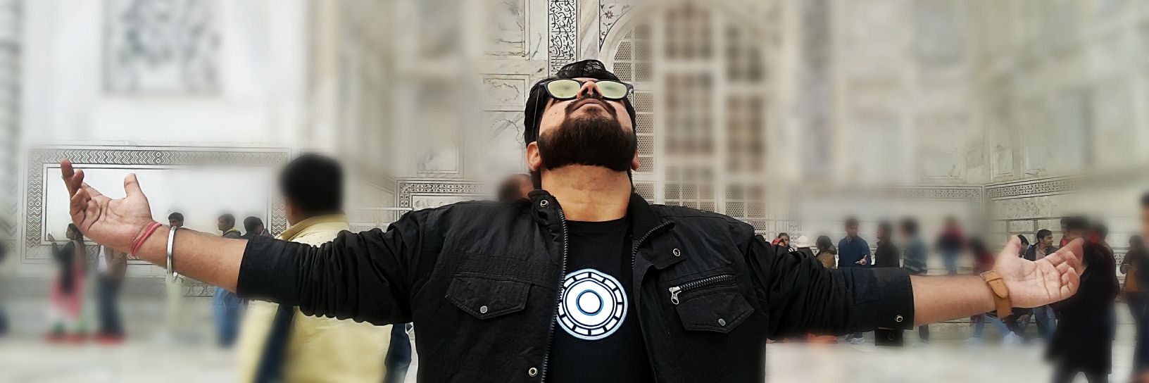 VuVishal's profile banner image