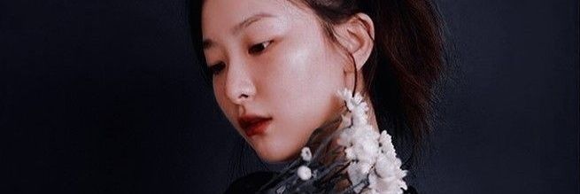 𝐜𝐥𝐚𝐚𝐳𝐨𝐫𝐚 𝐳𝐞𝐥𝐞𝐧𝐢𝐚 𝐠𝐫𝐚𝐜𝐞𝐥𝐥𝐲 banner