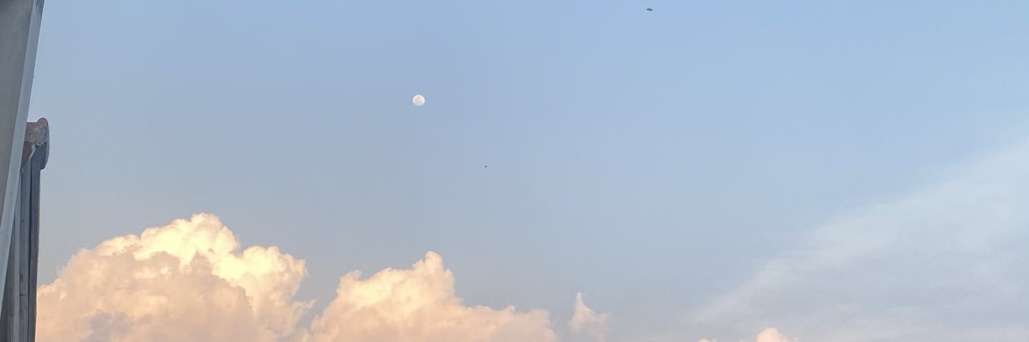 kikarizu's profile banner image