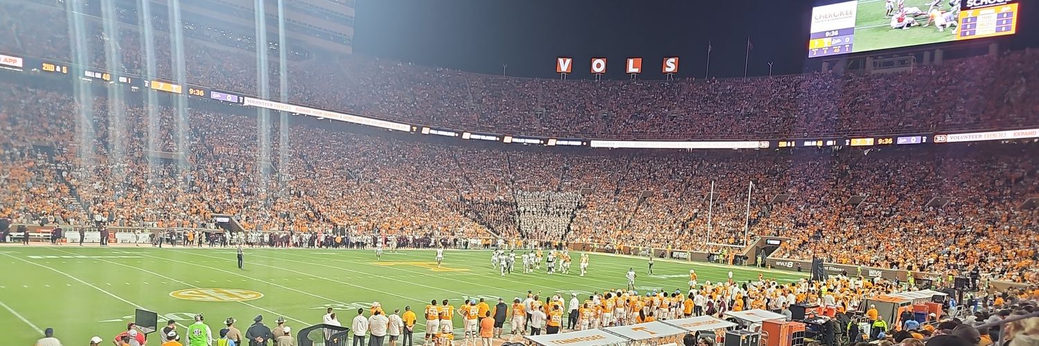 Mapleleaf 🇨🇦 banner