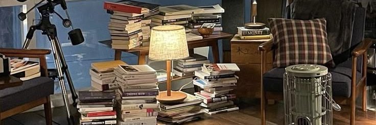 readingsoftly's profile banner image