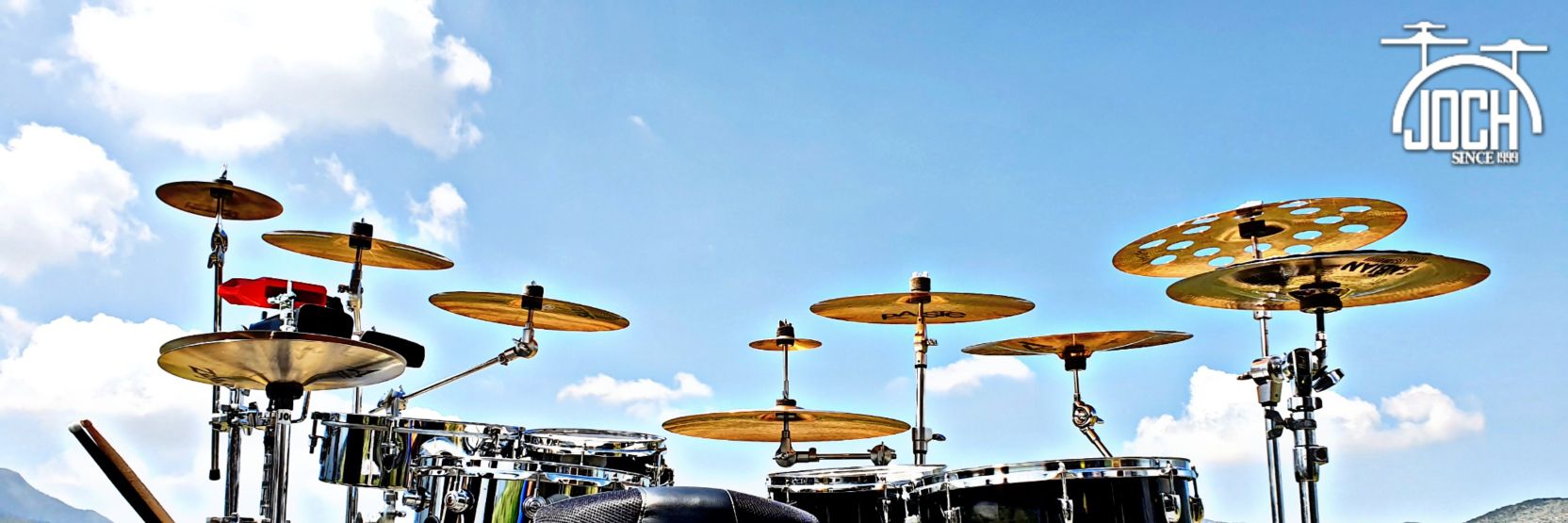 Adrian_Joch's profile banner image