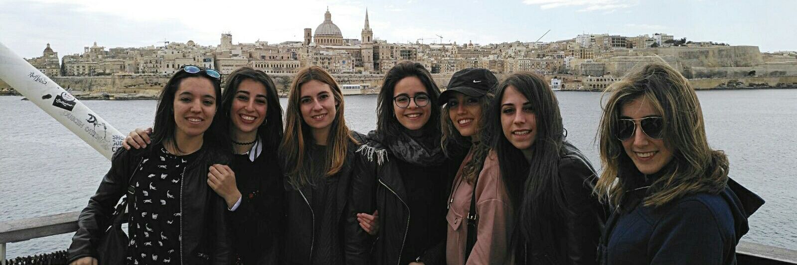 CeciSeeei's profile banner image