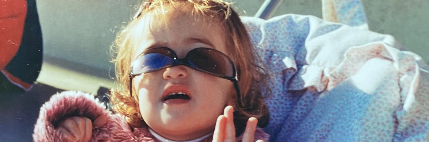 cristinalopzz's profile banner image