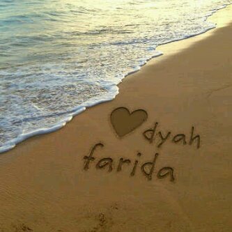 dyah_farida90's profile banner image