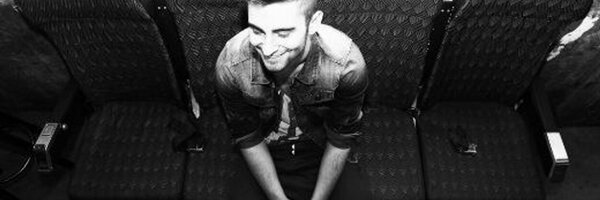 DaftasticRadio Profile Banner