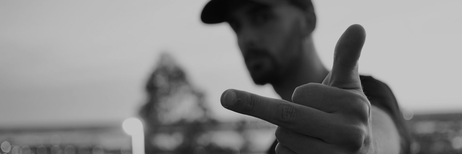 Vik_Cifer's profile banner image