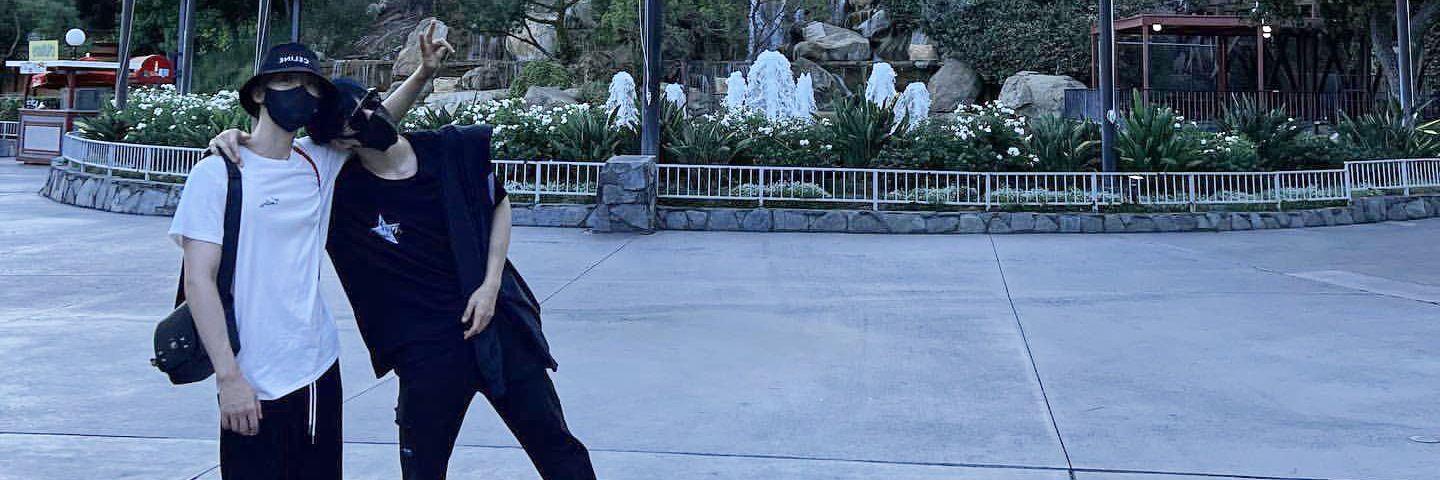 nomnomine's profile banner image