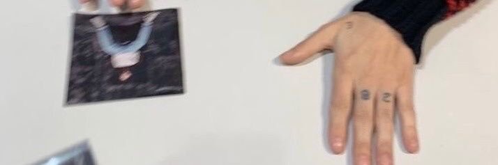 Ala 🏵 || AU’s en mi fijado banner