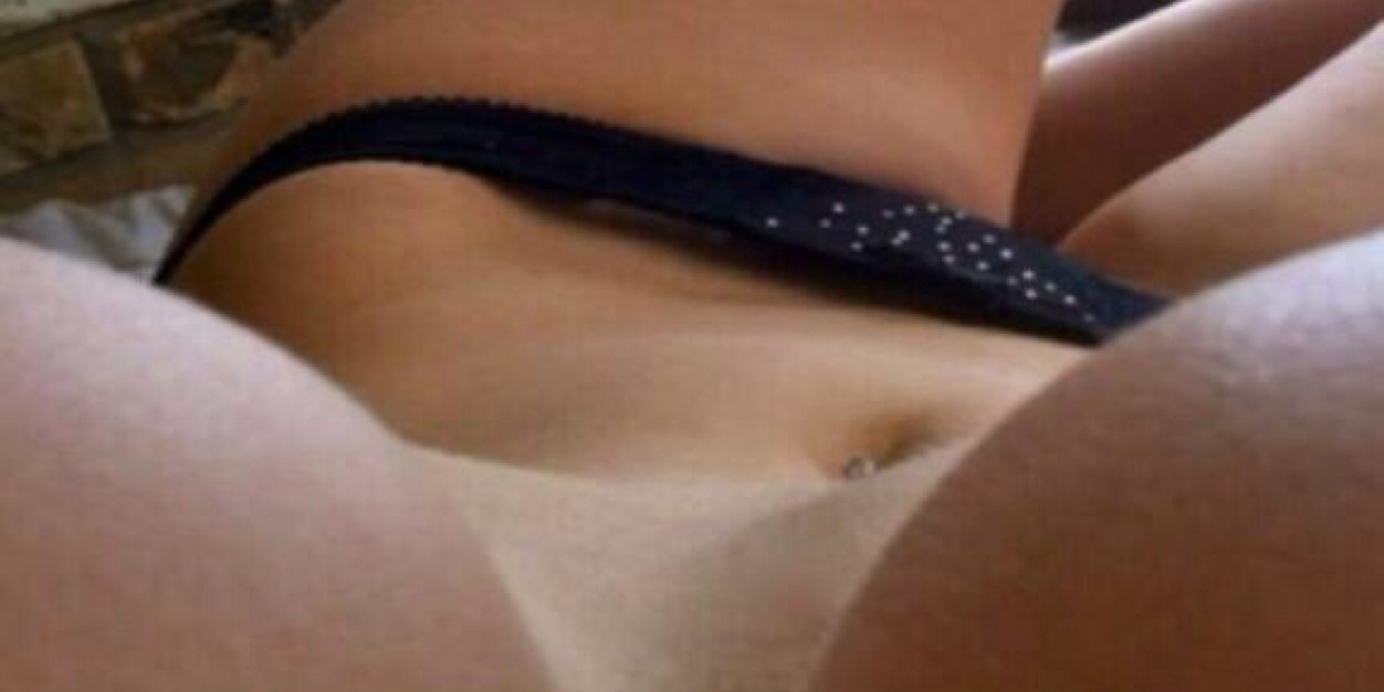girlsselfies's profile banner image
