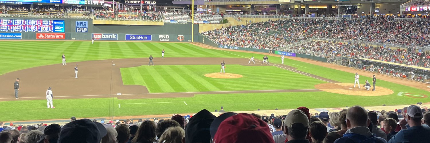 Gavin Kampsen banner