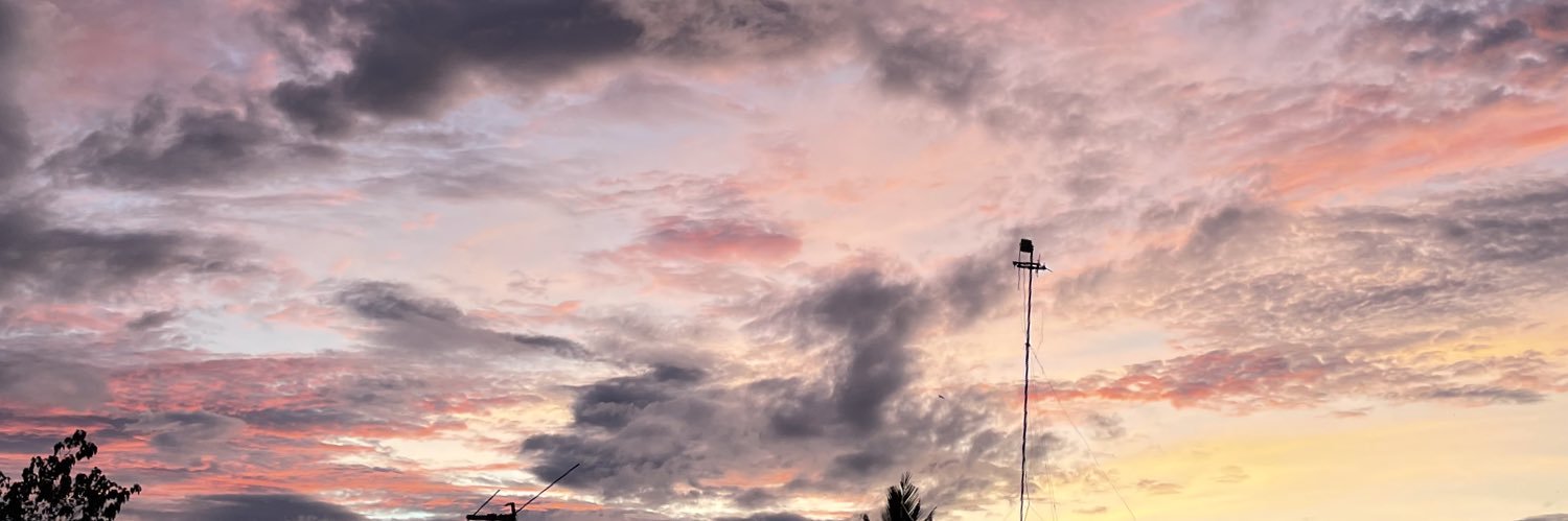 hellyeahelyen's profile banner image
