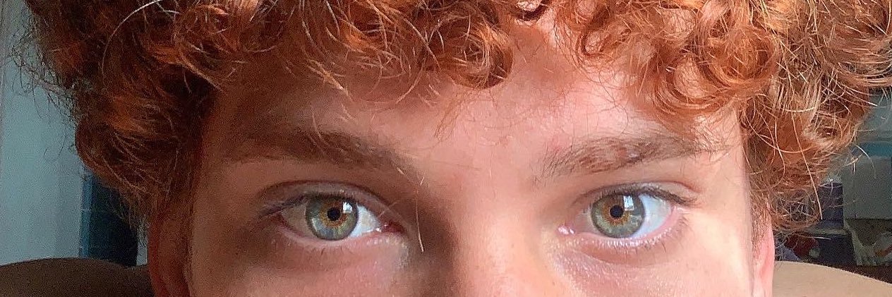 Curly Luisma☀️ banner