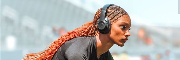 Layla_THE1 Profile Banner