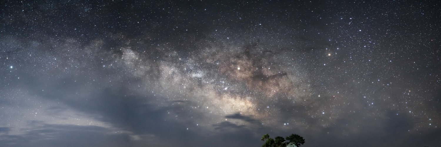 PelaPaper's profile banner image