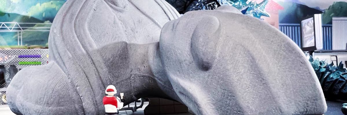 ivanmai911's profile banner image
