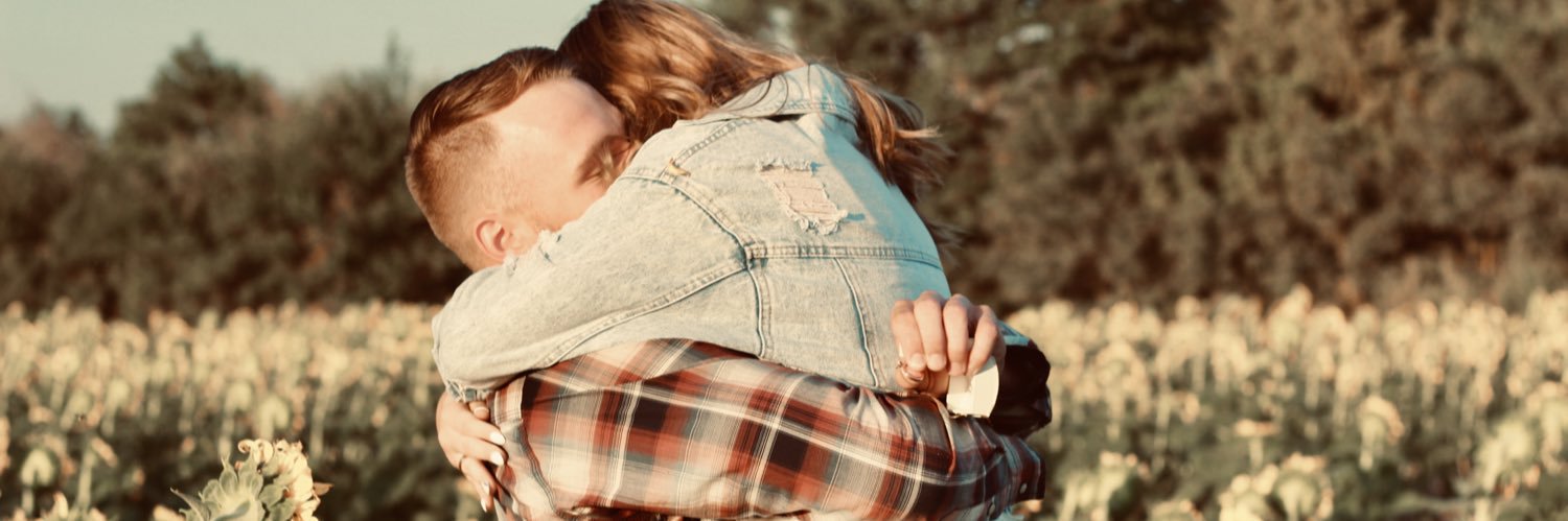 12Lacie's profile banner image