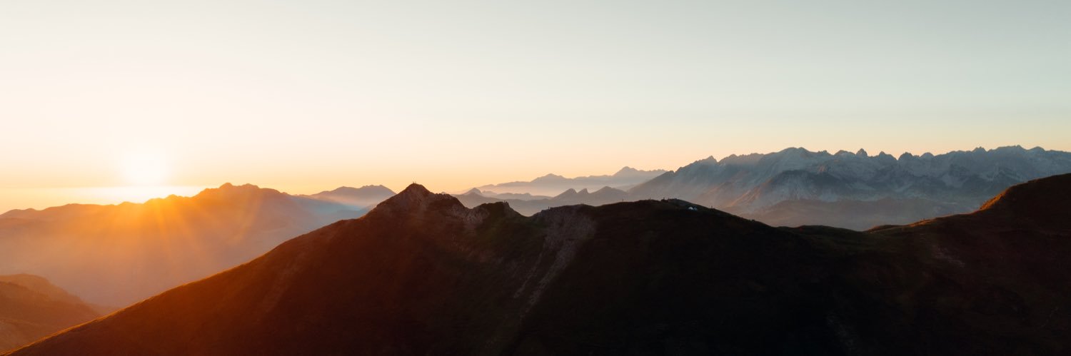 iAldun's profile banner image