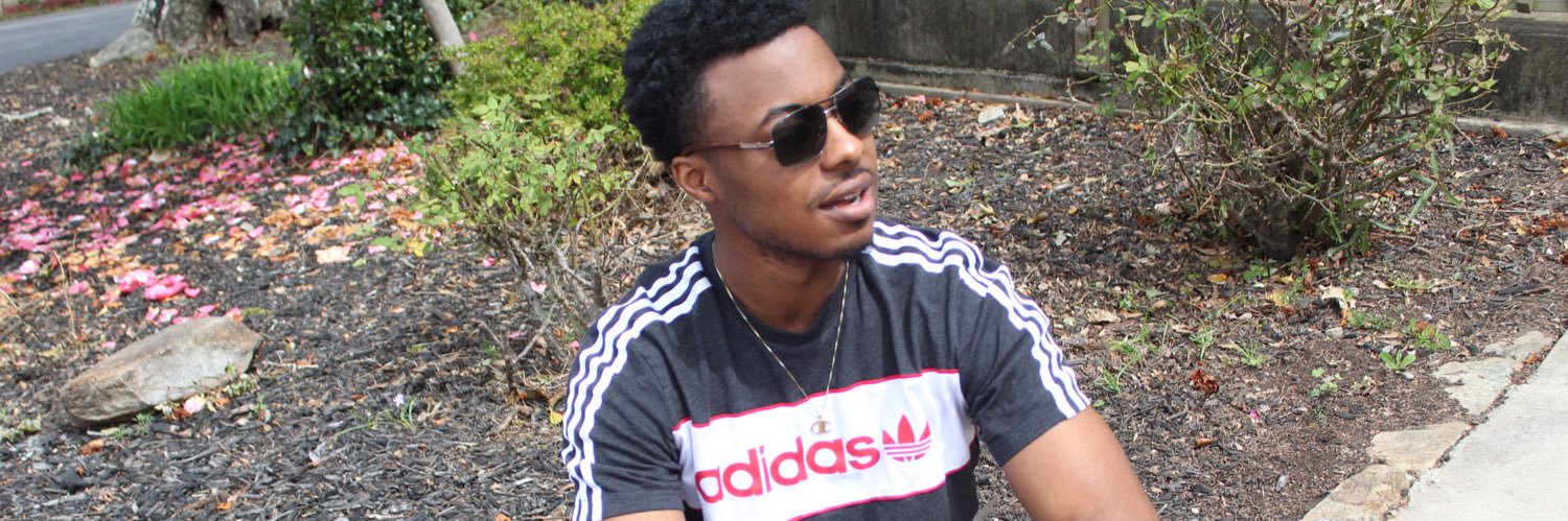 freshtwin_'s profile banner image