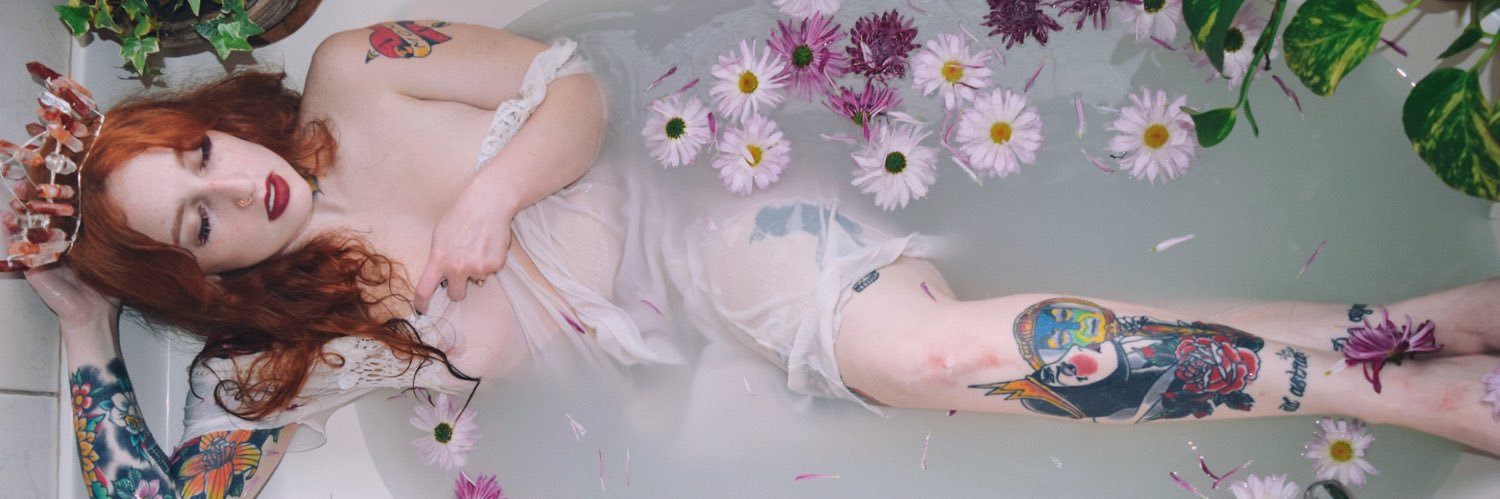 seraphymnn's profile banner image