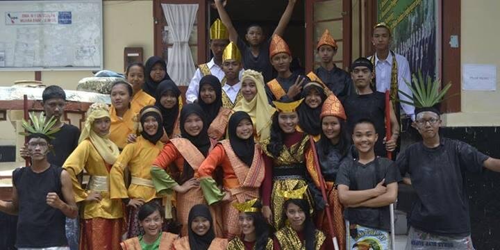 arie_triputra's profile banner image