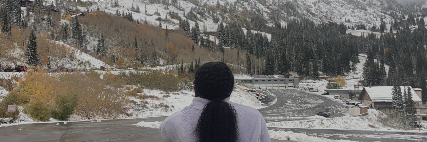 DocVayder's profile banner image