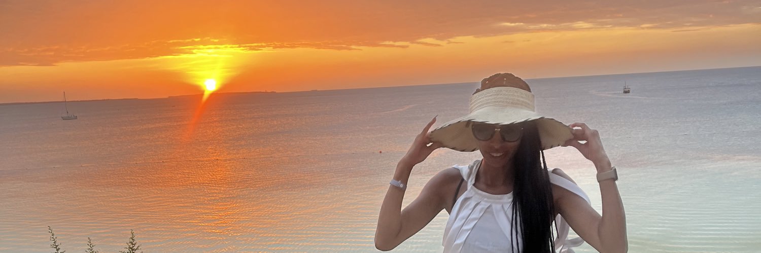 feelynben's profile banner image