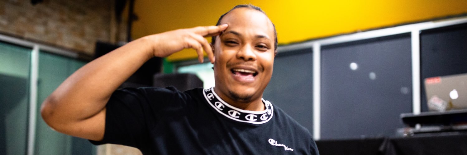 Headshotfrom3's profile banner image