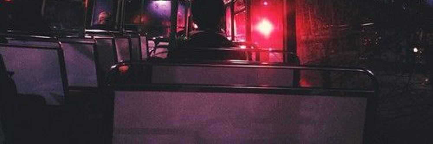 can't spell sapphic without pp 👩‍❤️‍💋‍👩 banner