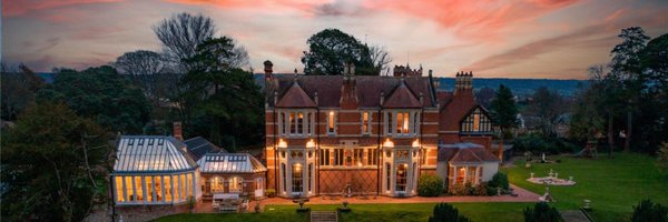 PilkingtonEsta1 Profile Banner