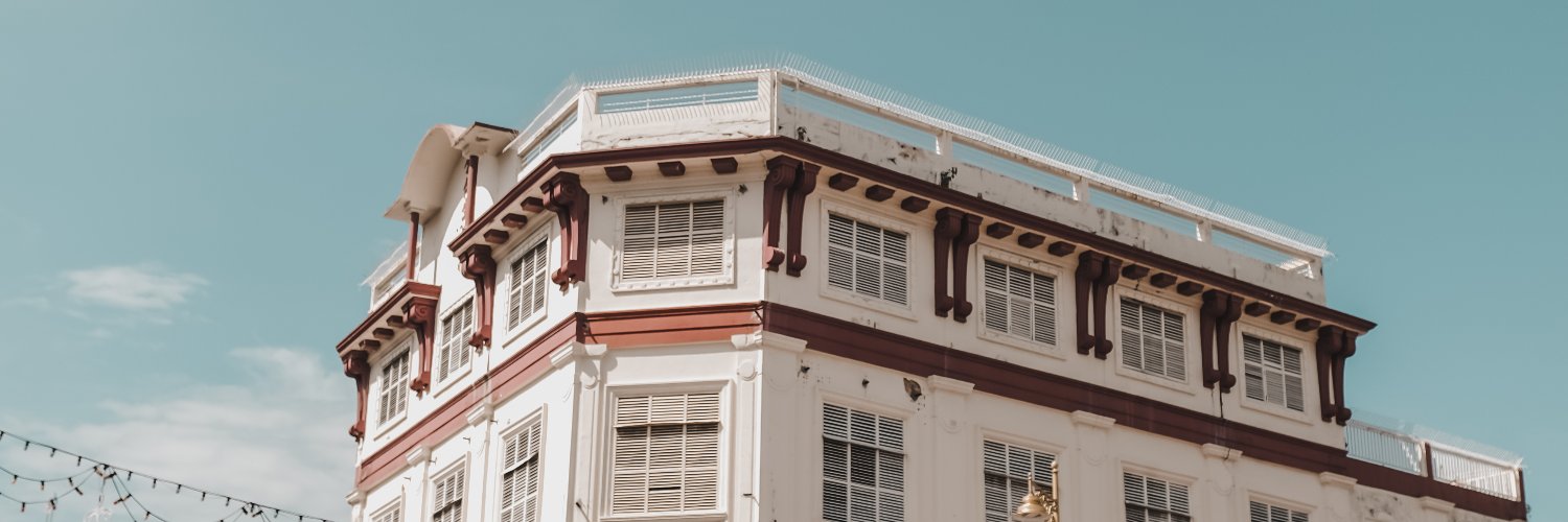 veraandini's profile banner image