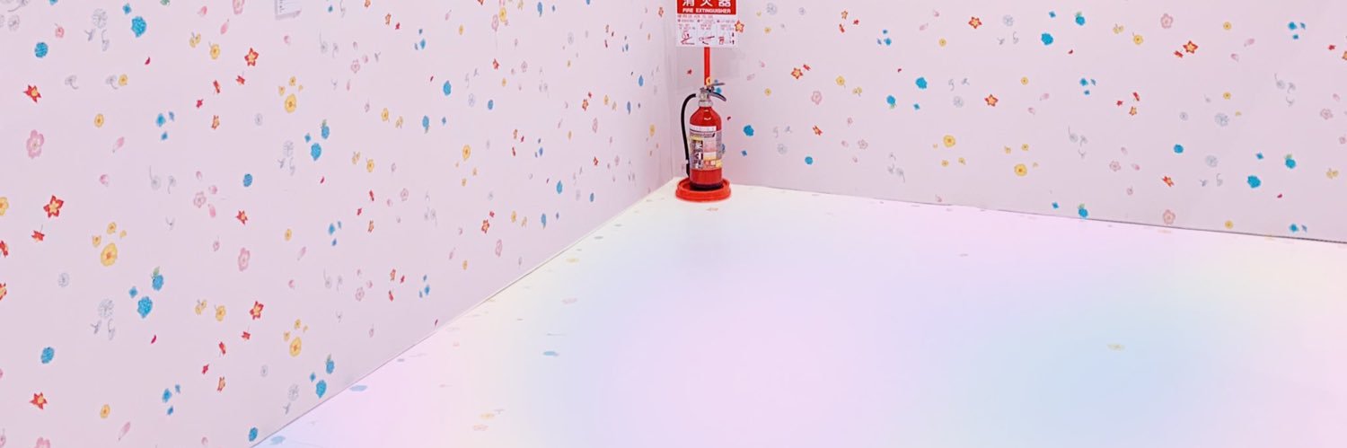 _toeyben's profile banner image