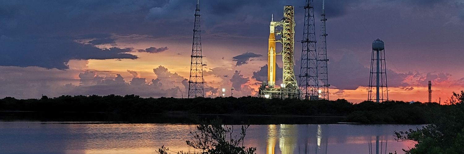 Spaceguy5 🍎🐺 banner