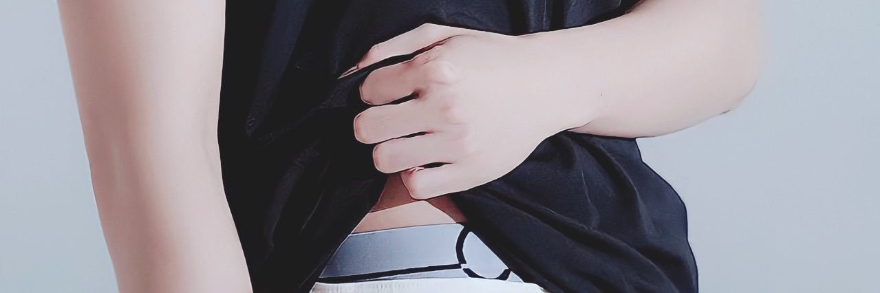 mikkiizz's profile banner image