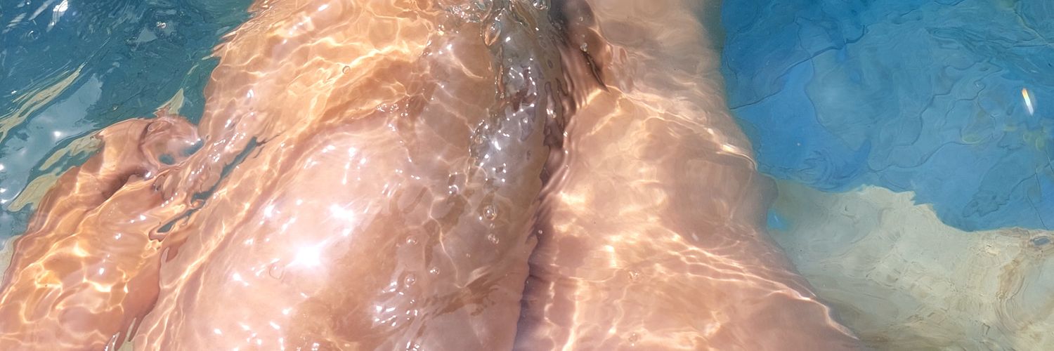 huedbluee's profile banner image