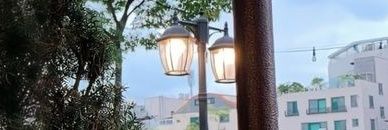 * banner