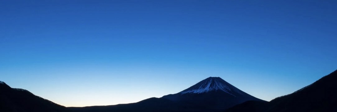 momoapi's profile banner image
