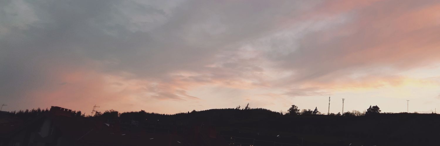 imvnech's profile banner image