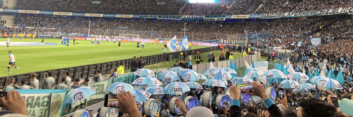 Miilenaa_11's profile banner image