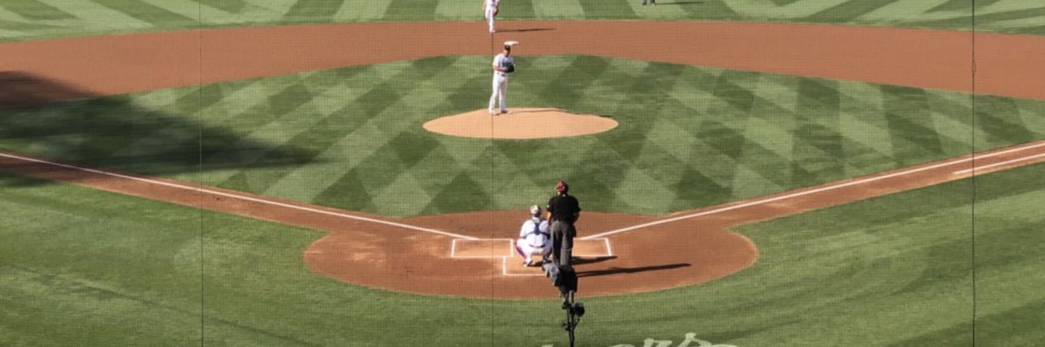 Robert Underlee banner