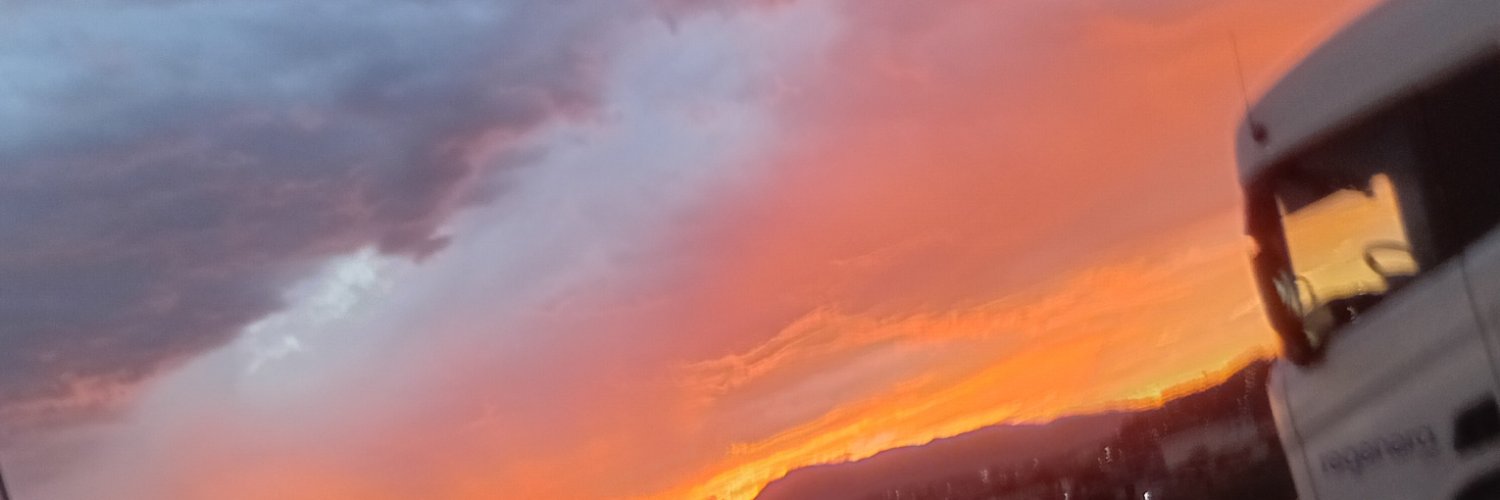 a_vrsss's profile banner image