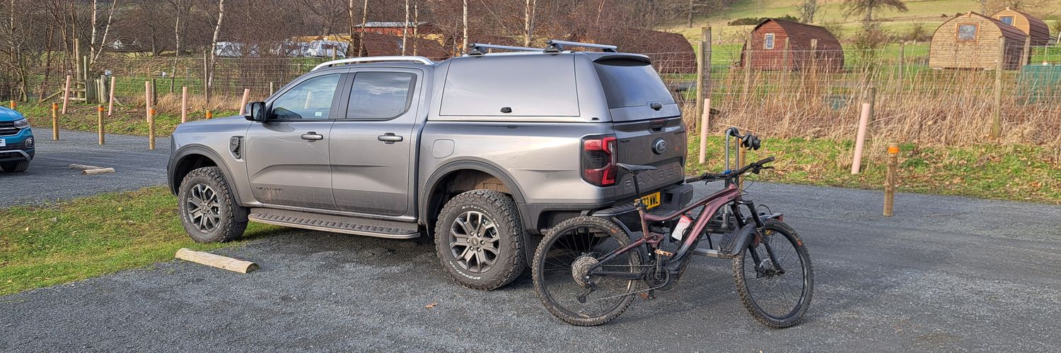 Alex Robertson banner