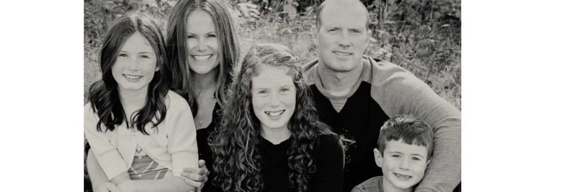 RachelleAW's profile banner image