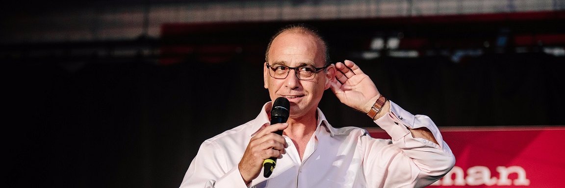 Theo Paphitis's banner