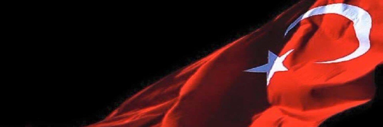 qumusum's profile banner image
