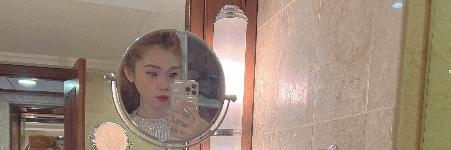 celly_ye's profile banner image