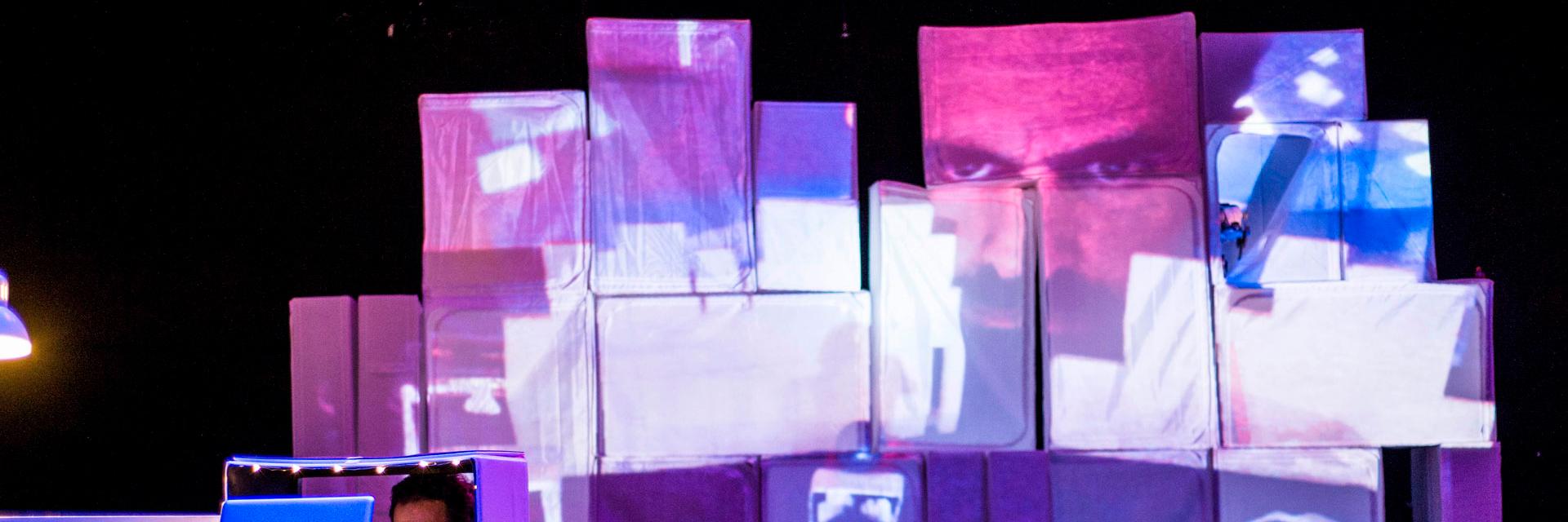 Cuartoymitad Teatro banner