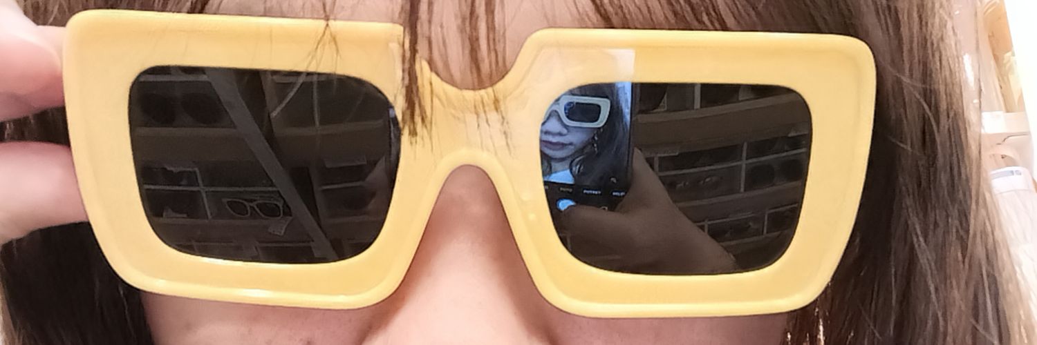 hainuela's profile banner image